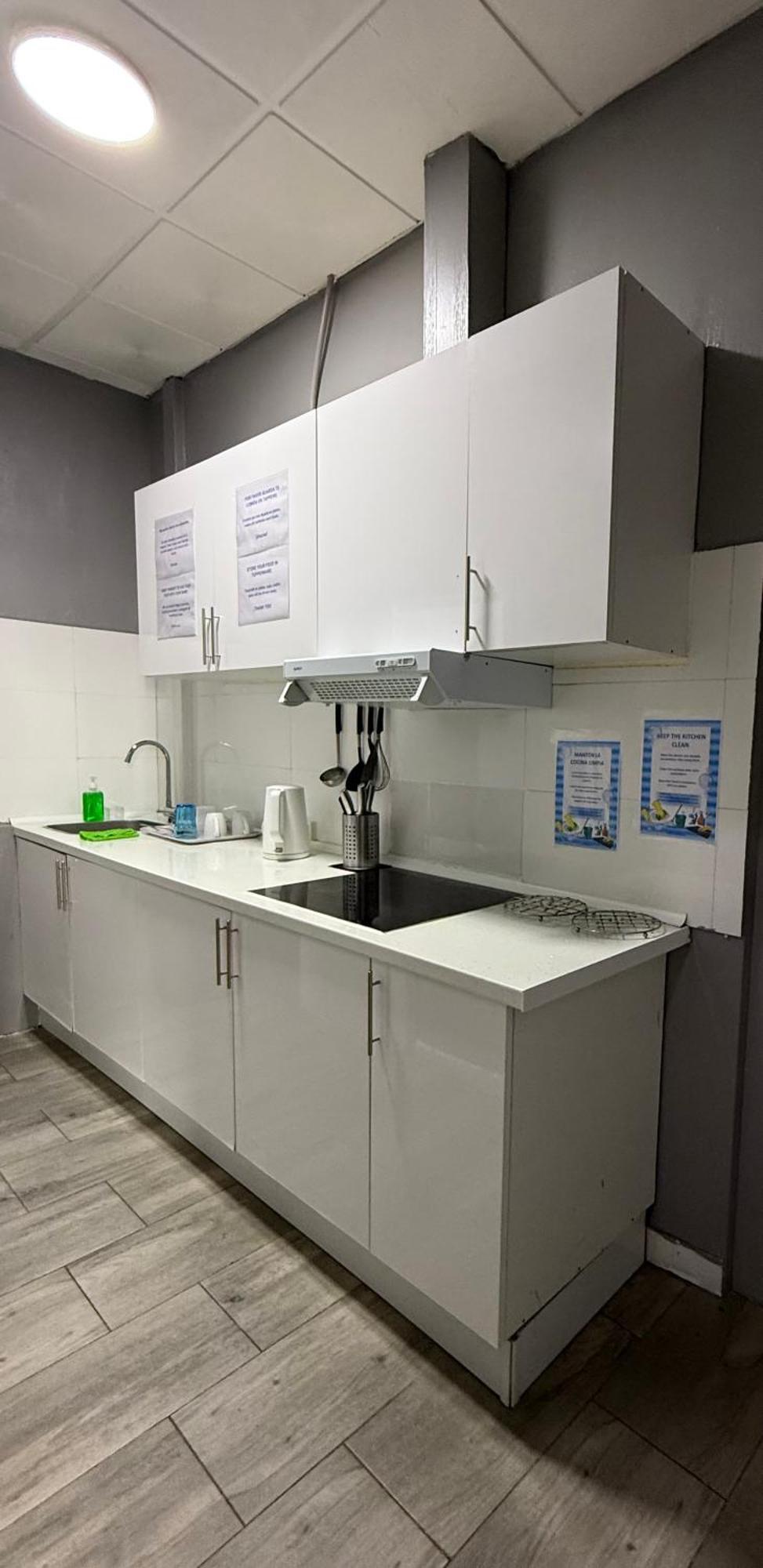 Hostel Rio Мадрид Екстериор снимка