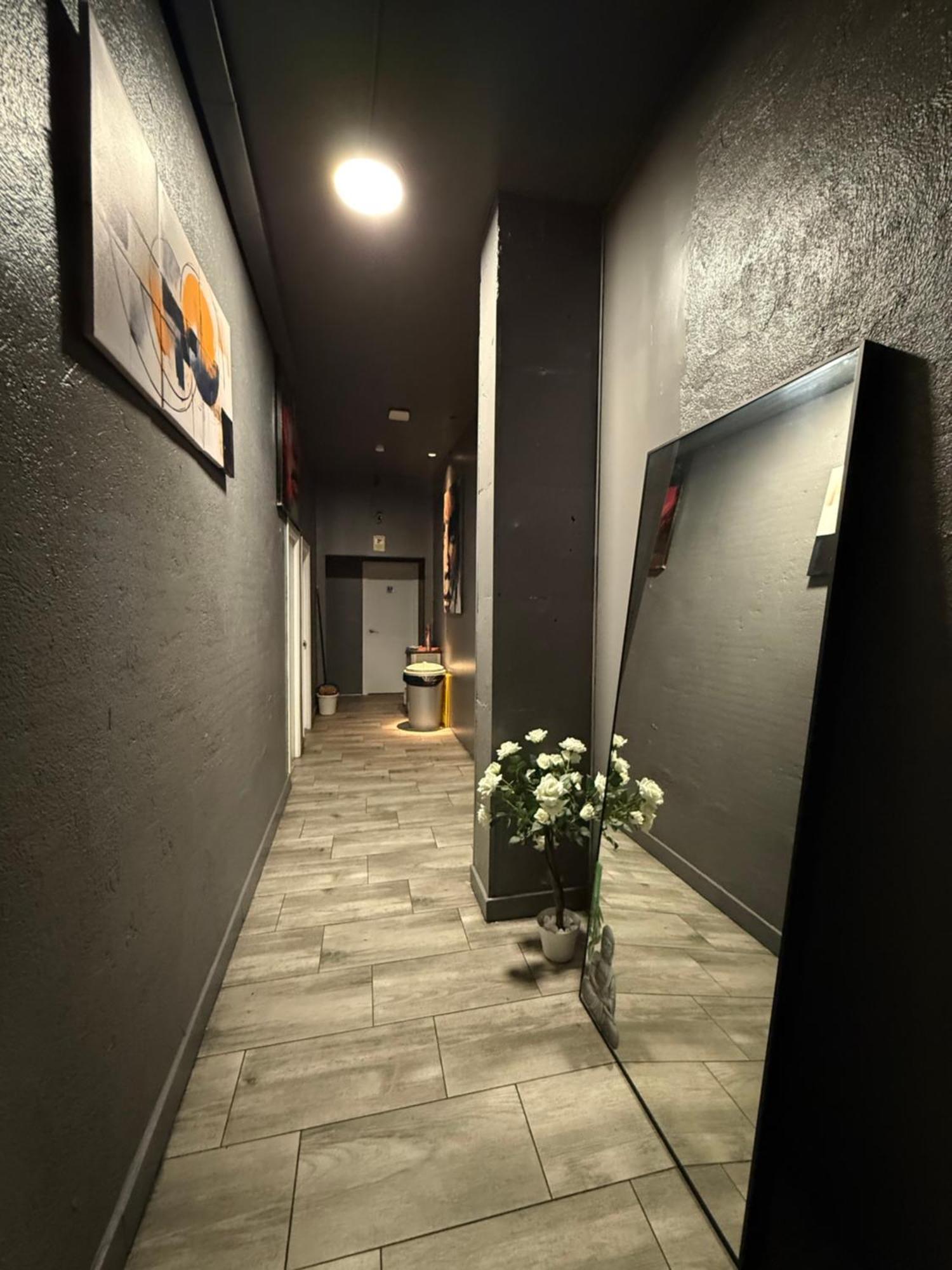Hostel Rio Мадрид Екстериор снимка