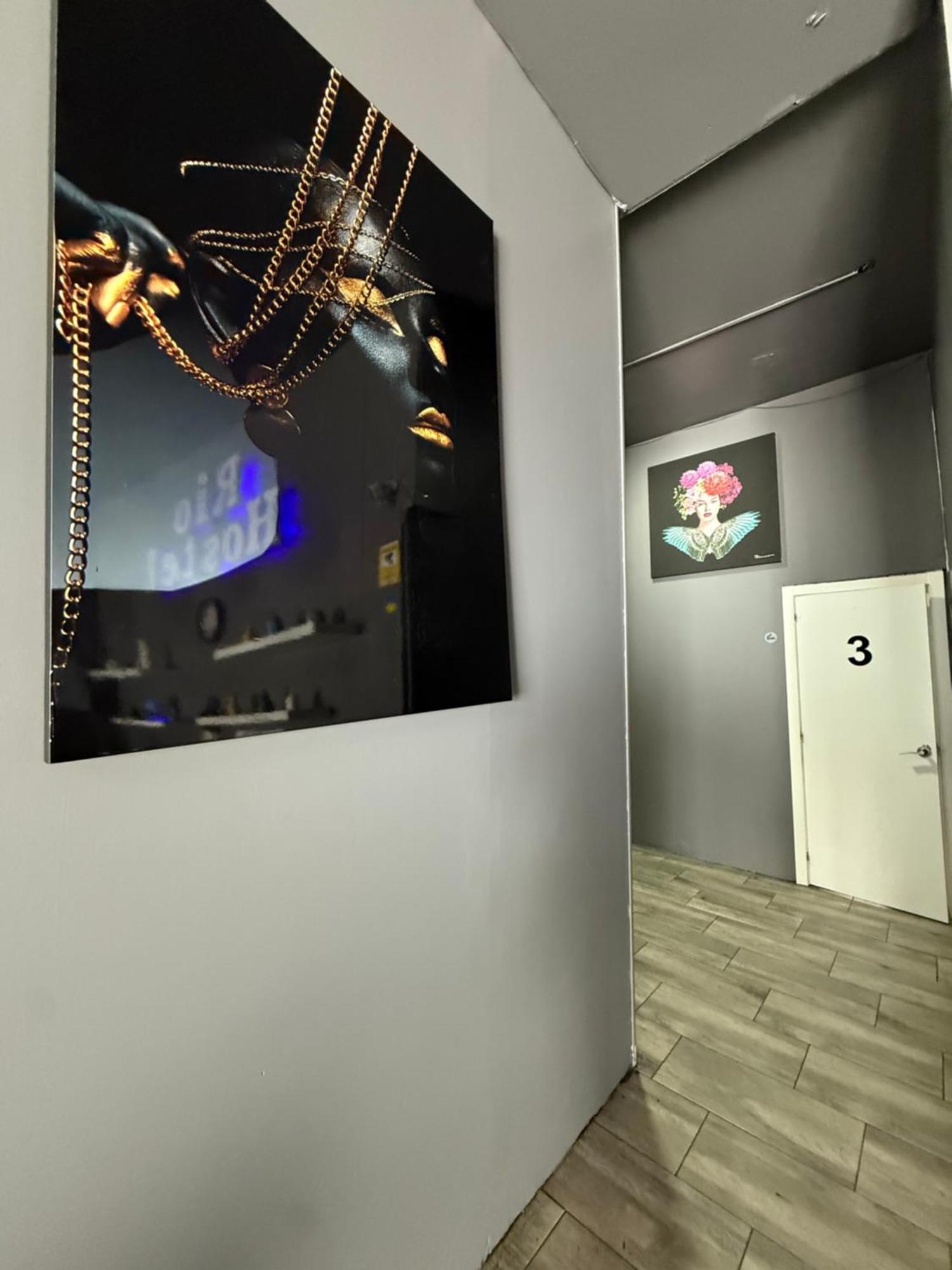 Hostel Rio Мадрид Екстериор снимка